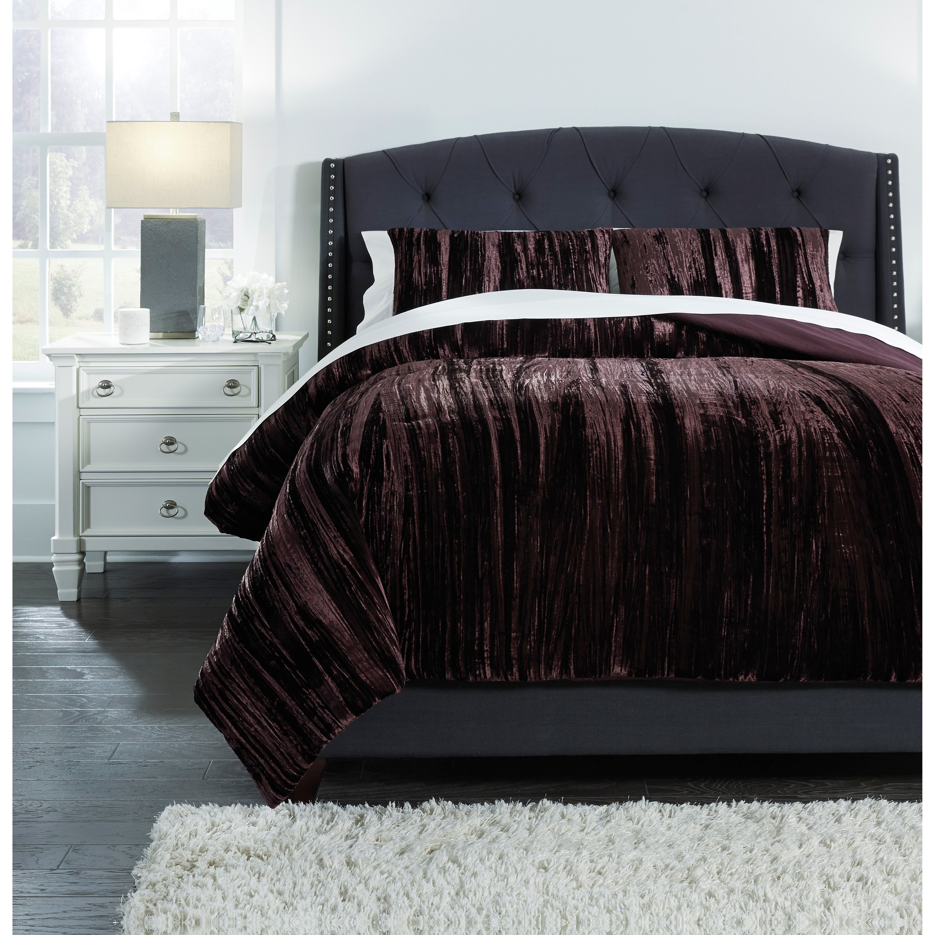 Ashley Furniture Signature Design Bedding Sets Q764003K King